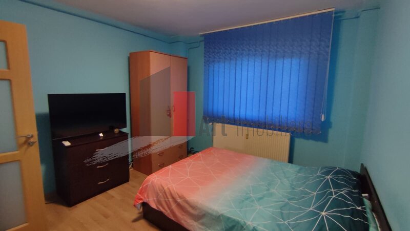 Margeanului- Rahova- Apartament cu 2 camere de vanzare- cu centrala